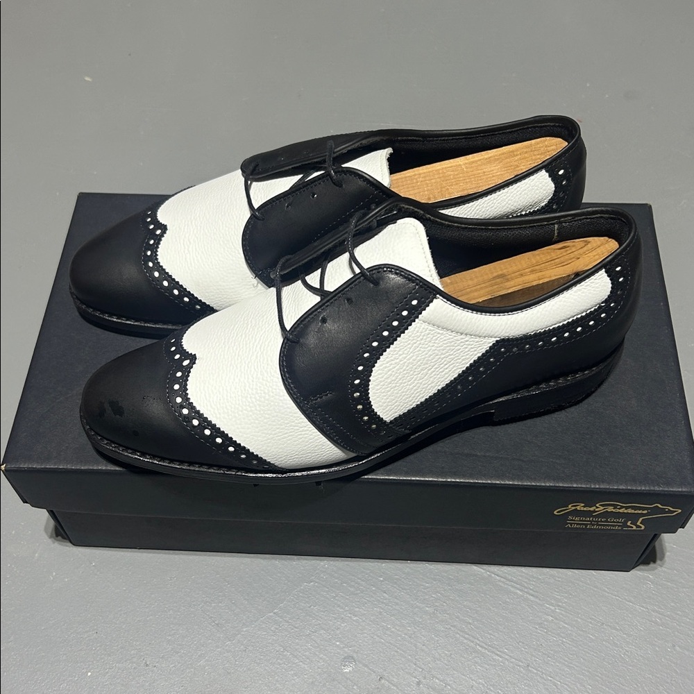 (NEW) Allen Edmonds Honors Collection Fort Worth 2.0 Premium Leather Golf Shoes - Picture 3 of 15
